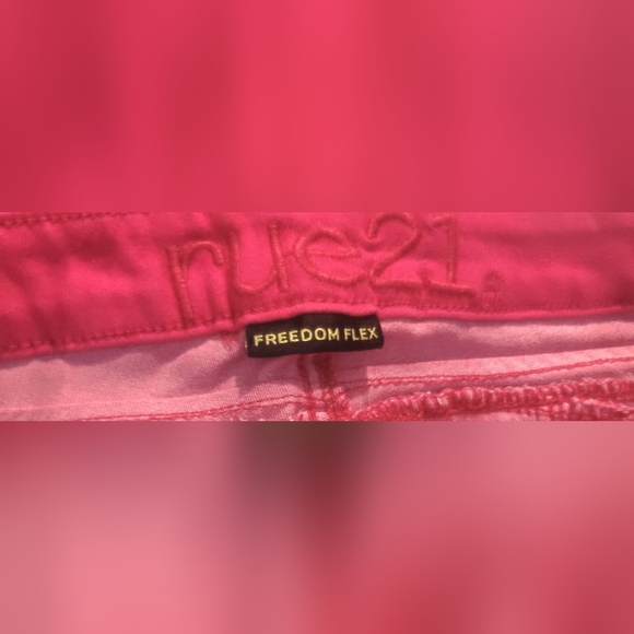 Rue21 High-Waist Freedom Flex Jeggings - Picture 3 of 4